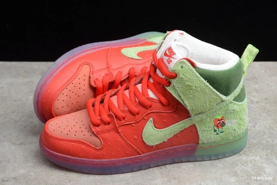 600 Cough" High "Strawberry Dunk SB Nike CW7093 - 0916
